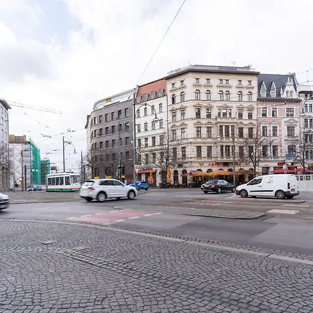 Limehome Hasselbachplatz 酒店 *