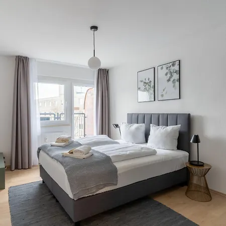 Limehome Hasselbachplatz