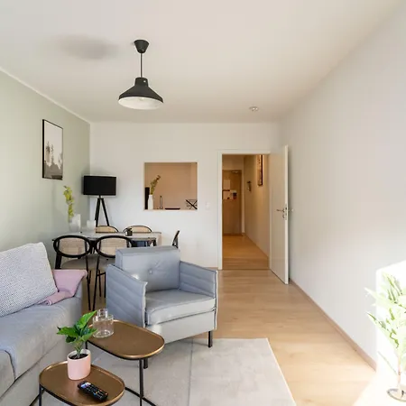 Limehome Hasselbachplatz Hotel *