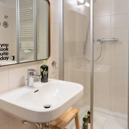 Limehome Hasselbachplatz Magdeburg