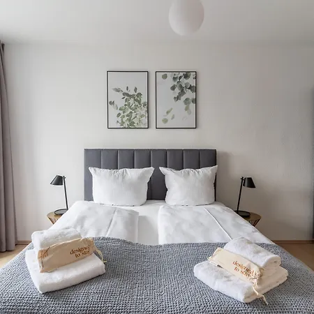 Limehome Hasselbachplatz Hotel