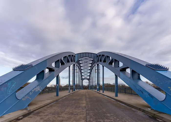 Limehome Hasselbachplatz