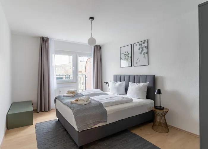 Limehome Hasselbachplatz